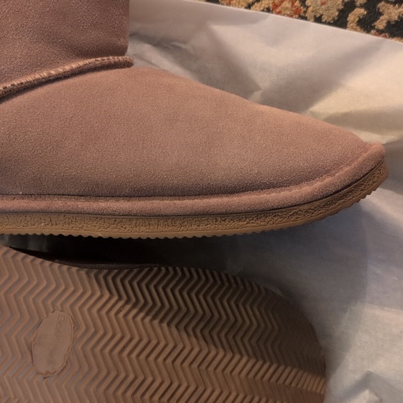 Womañs Bearpaw Demi Fashion Boot - Picture 5 of 10